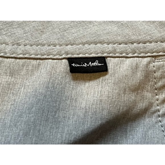 Travis Mathew Men's Light Gray Beck Chino Golf Shorts Size 40 Waist EUC - Picture 6 of 6